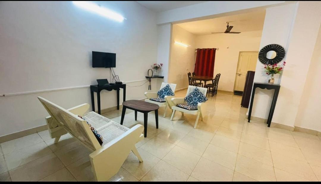Goa Suites Holiday Home Calangute Bagian luar foto